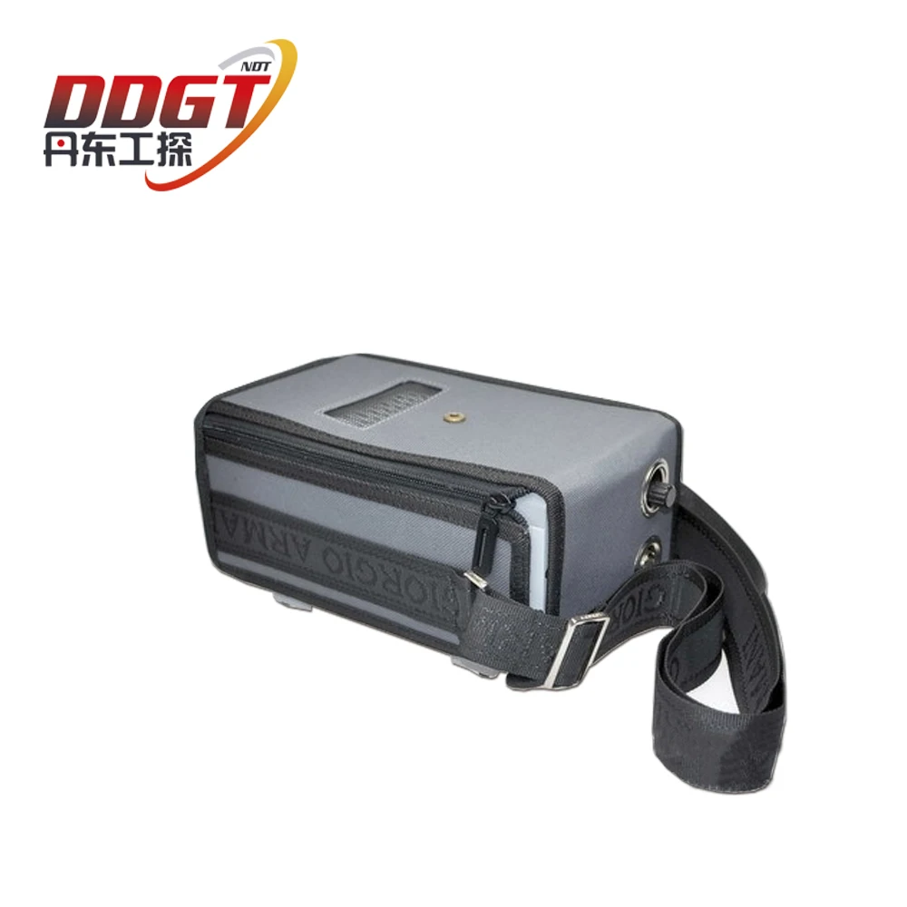 DGT D1 - C Çevrimiçi Dijital Ekran Voltajı 35KV İğne Deliği Gözenekliliği Tatil Dedektörü Görüntü 1
