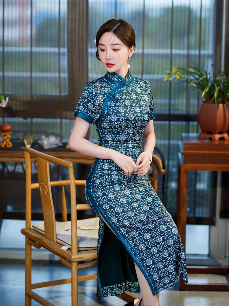 Yourqıpao Yaz Uzun Ince Ipek Mavi Cheongsam Podyum Ziyafet Retro Moda Zarif Qipao Çin Tarzı Akşam Elbise Kadınlar ıçin Görüntü 1